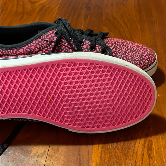 Vans Pink & Black Cheetah print sneakers - Picture 9 of 9